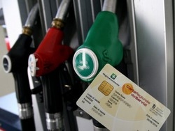 Varese, tutti in Ticino per il pieno &laquo;Subito sconto sul diesel o sar&agrave; crisi&raquo;
