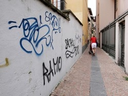 Pulizia dei parchi e lotta ai graffiti A Varese profughi socialmente utili