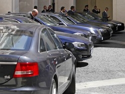 A Varese ci sono 293 auto blu Ecco la mappa dei privilegiati