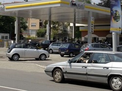 Pieno scontato con polemica Gli esclusi pronti allo sciopero
