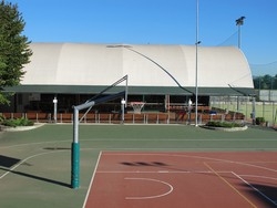 Apple/ In 3 giorni venduti oltre 1,7 milioni di iPhone 4