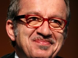 Fini: Possibile solo altro Governo di centrodestra, no tecnico