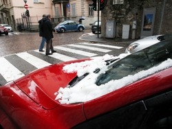 Piogge, vento e neve al Nord A Varese arriva il brutto tempo