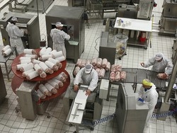 Governo/ Bersani:Litiga solo e non fa nulla contro crisi sociale