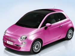 New Beetle e 500 rosaper festeggiare Barbie