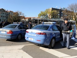 Varese, 52enne denunciatoSpranga e coltello in auto