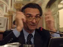Varese, ok al bilancioMa il centrodestra scivola