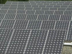 Troppi incentivi al fotovoltaico:meglio migliorare l’efficienza