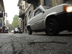 Estate, tempo di lavoriE’ partito il piano-asfalti