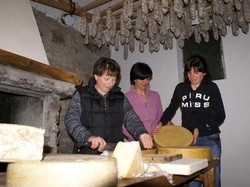 Ornica, l’antico borgooffre ospitalit&agrave;