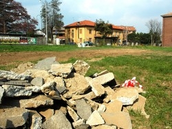 Una colata di cementosulla campagna varesina