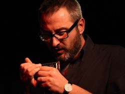 L’armonica di De Aloeabbraccia opera e jazz