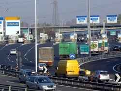 Autolaghi con scontoSe si viaggia in gruppo