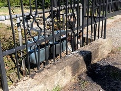 Molotov nella casa di MeraniSi indaga sugli amici di Dean&nbsp;