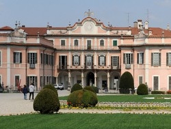 Stipendi dei dirigentiComune di varese in ritardo
