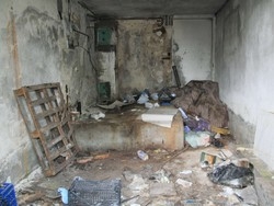 Blitz dei vigili a VareseSgomberata fabbrica dismessa