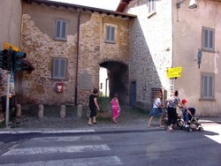 Mostre, dalla filatelia alla pittura e alla montagna