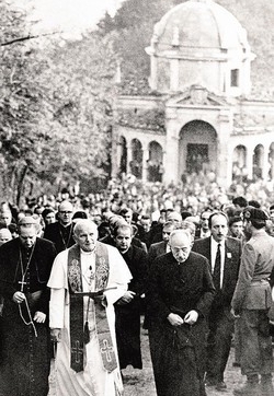 A Varese la reliquia di Wojtyla
Già attesi più di centomila fedeli