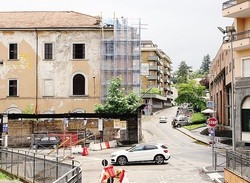 Altri crolli dall’ex caserma
Soprintendenza, che si fa?