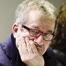 «Anche oggi resistiamo
I tempi non sono facili»