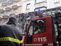 Ascensore bloccato in città
I pompieri liberano 4 persone