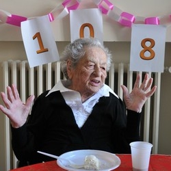 Auguri nonna Maria 
Gran festa per le 108 candeline