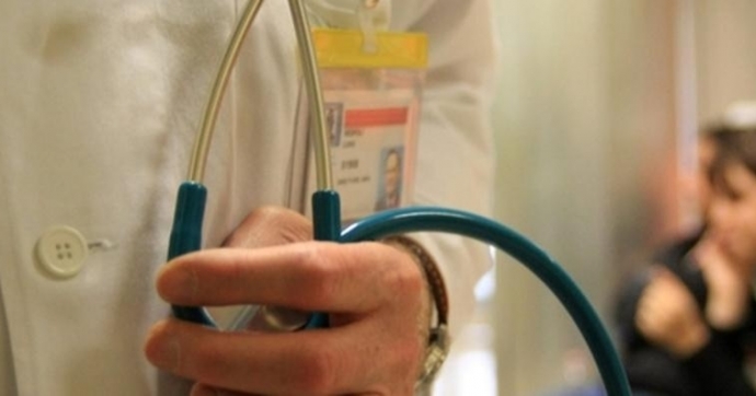 Aule vuote, si riempie l’ospedale
C’è la varicella: «Dateci il vaccino»