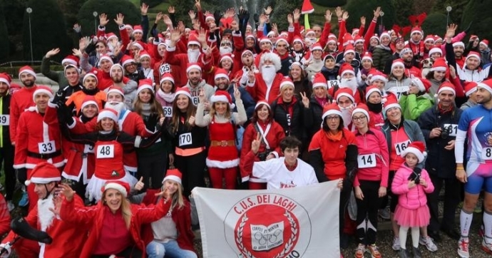 Babbo Running: di corsa per la solidarietà
LE FOTO DAL CENTRO DI VARESE