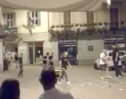Botte da orbi, bollettino di guerra
Ma la scusa è la caduta dalle scale…