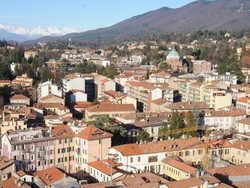 Bufera sul Pgt di Nicoletti
Nel mirino il gruppo di lavoro