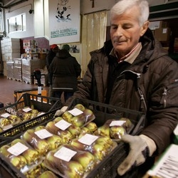 Choc a Varese: i poveri aumentano
E le scorte di cibo sono già esaurite