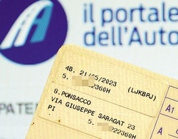 Ci risiamo: portale in tilt Patenti ed esami congelati