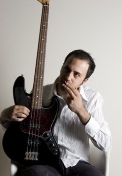 Dagli Animals ai Beatles
Alex Carreri è senza tempo