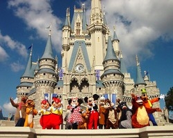 L’anno magico di Disney Paris: ospiti protagonisti con i cartoon