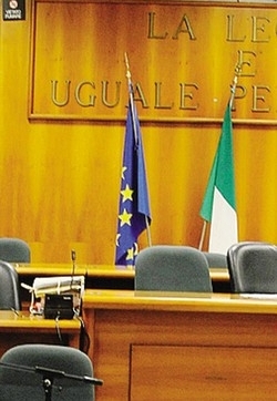 Due anni di abusi sulla figlia
Condanna dura al padre-orco