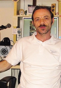 Il disoccupato diventa musicista
«Ora, zaino in spalla, mi giro l’Italia»