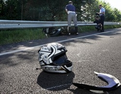 Impatto mortale sulla Sp1
Ragazzo di 23 anni perde la vita