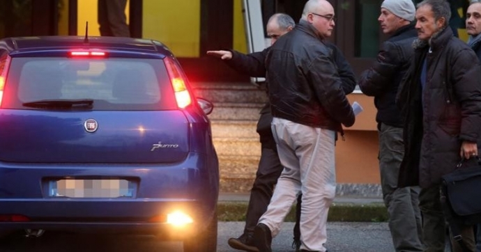 «In questo carcere può entrare tutto»