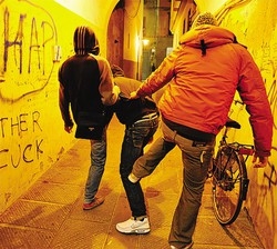 «Io, vittima di una baby gang
ho reagito denunciando tutto»