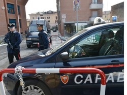 La figlia bigia la scuola
E denunciano la mamma