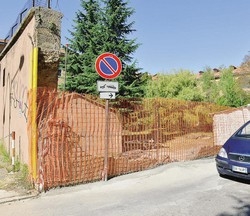 La proposta: «La caserma
si trasformi in un parco»