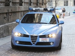 Ladri d’auto in azione
Due arresti, caccia alla banda
