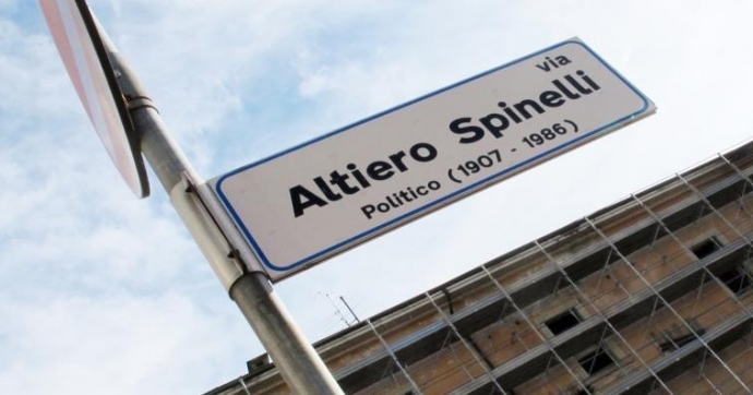 L’attesa è finita: riapre via Spinelli