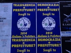 Lega contro le prefetture
«Via, meglio le province»
