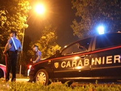 Lite tra fidanzati a Varese
E lei lo riempie di botte
