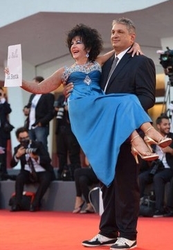 Liz Taylor sul red carpet
Una star made in Varese