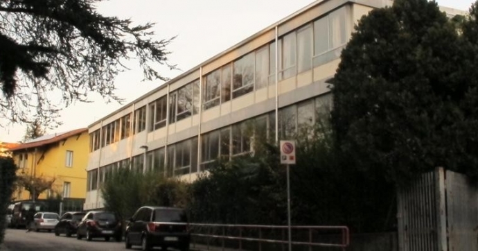 Mamme in allerta: scuola sicura?
«È a norma, l’amianto sarà tolto»