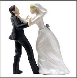 Viaggio di nozze in 3 con suocera La sposa non ci sta: separazione
