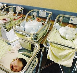 Meno nati e  più figli unici
«Serenità? Se ci sono i nonni»