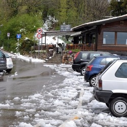 Niente più gomme da neve
E il Sacro Monte s’imbianca